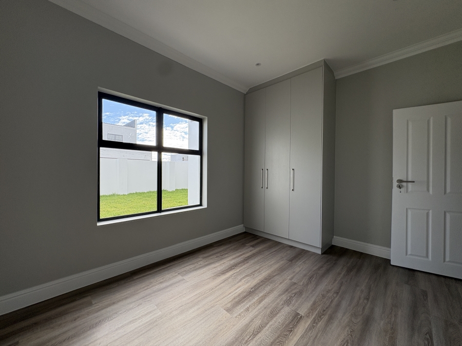 4 Bedroom Property for Sale in Sandown Western Cape